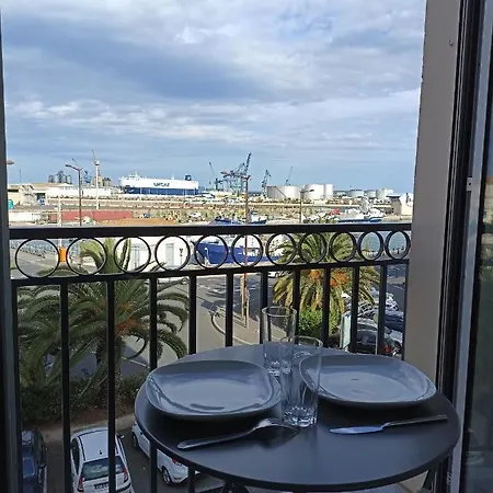 Appartement, Vue Sur Canal Avec Garage Ferme